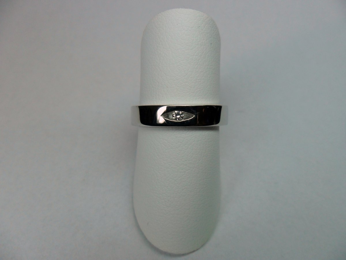 Basis Ring Witgoud met Diamant 0.02 crt.